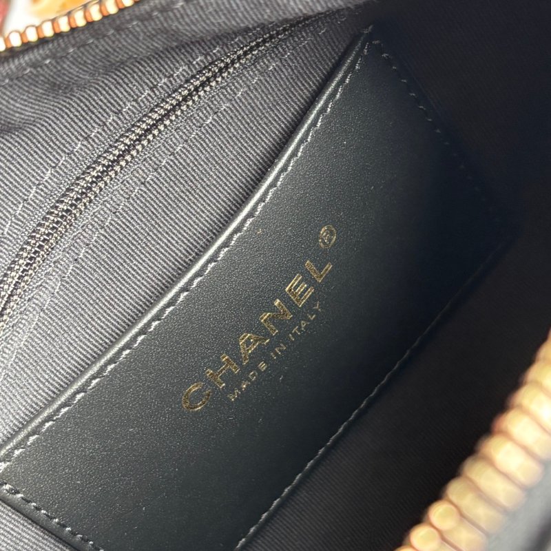 ::CHANEL:: AS5339 香奈兒 經典菱格黑色羊皮 霧金粗鍊肩背流浪包 HOBO 肩背包 腋下包-13