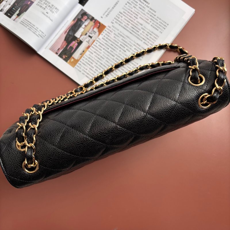 ::CHANEL::  A58600 香奈兒 經典菱格黑色大型口蓋包 JUMBO Classic Flap 30-3