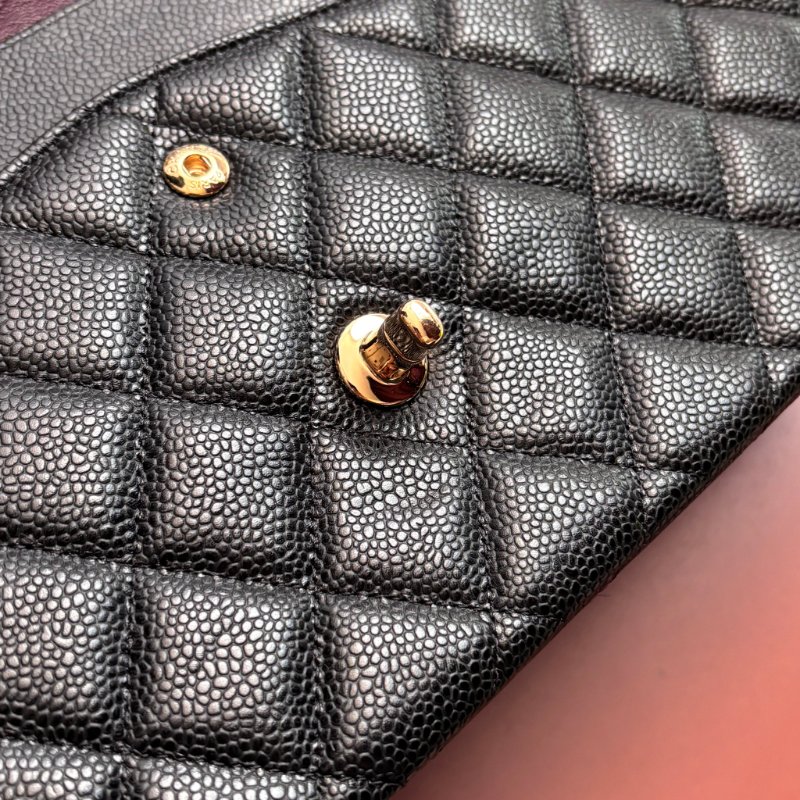 ::CHANEL::  A58600 香奈兒 經典菱格黑色大型口蓋包 JUMBO Classic Flap 30-19