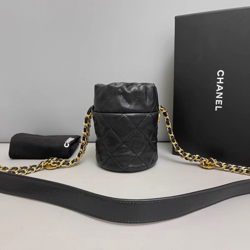 Chanel香奈兒2 黑金荔枝紋金幣迷你水桶包 芯片款-1