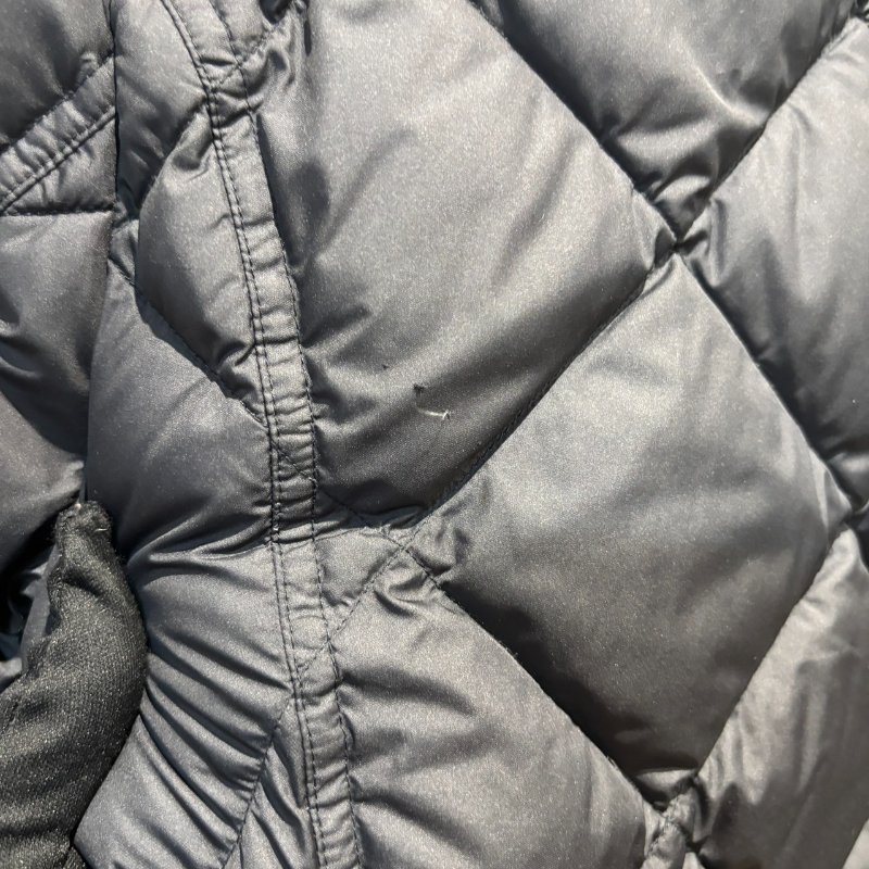 【美收精品】BURBERRY黑色羽絨外套 5-22-9