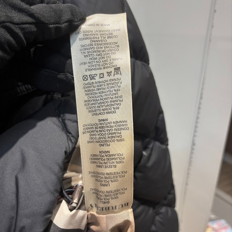 【美收精品】BURBERRY黑色羽絨外套 5-22-11