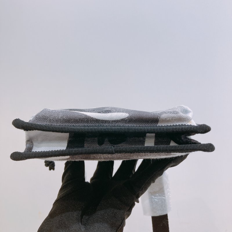 TW4676  Balenciaga 巴黎世家 尼龍 迷彩 斜背小包 Explorer Camo-Print Crossbody Bag Nylon-4