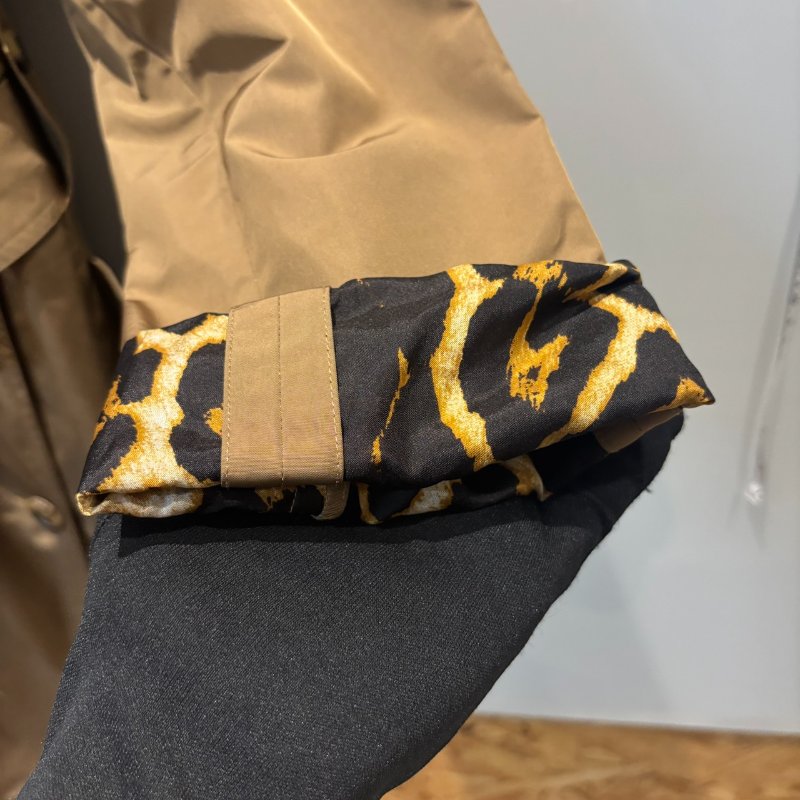 【美收精品】YSL	茶色風衣外套 5-23-8