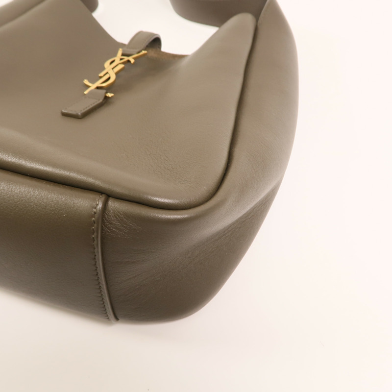 SAINT LAURENT 牛皮皮革Hobo Small金扣手挽袋-9