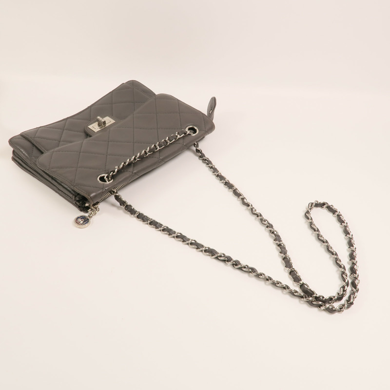 CHANEL 羊皮皮革Chain Shoulder銀扣鏈帶肩背袋-7