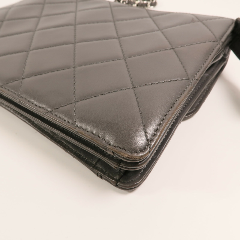 CHANEL 羊皮皮革Chain Shoulder銀扣鏈帶肩背袋-12