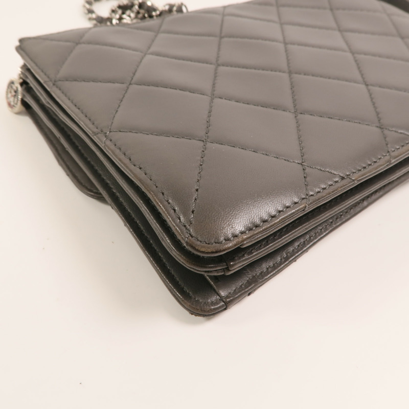 CHANEL 羊皮皮革Chain Shoulder銀扣鏈帶肩背袋-13