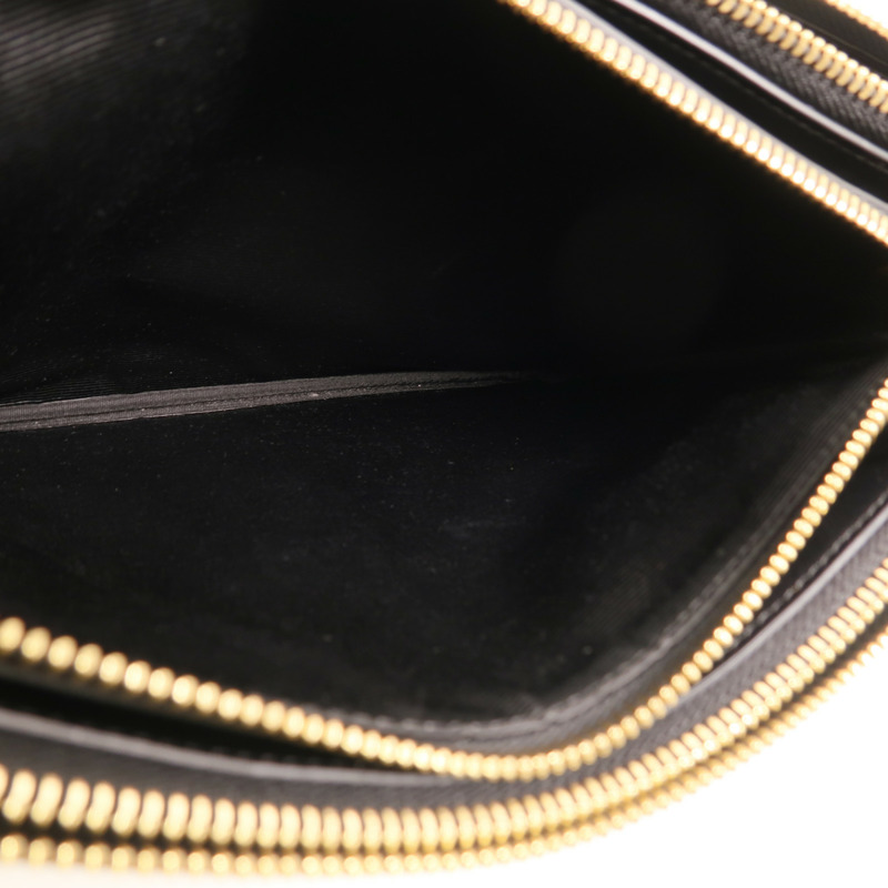 CELINE 牛皮皮革Trio金扣肩背袋-4