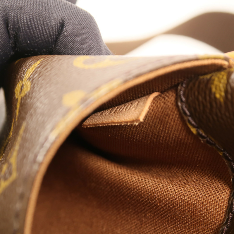 LOUIS VUITTON Monogram Pochette Gange金扣腰包-6