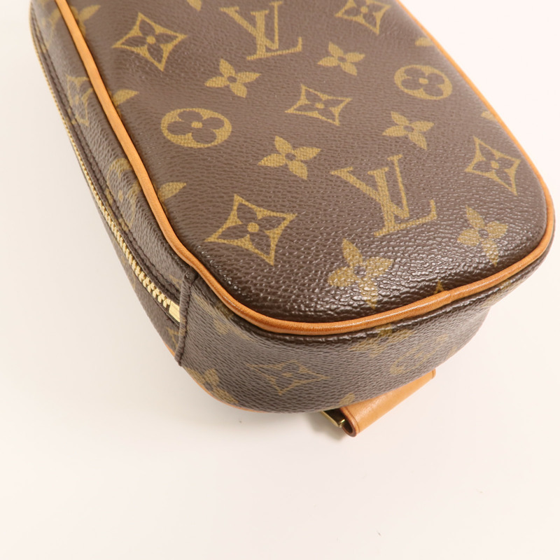 LOUIS VUITTON Monogram Pochette Gange金扣腰包-10