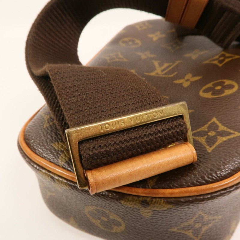 LOUIS VUITTON Monogram Pochette Gange金扣腰包-14