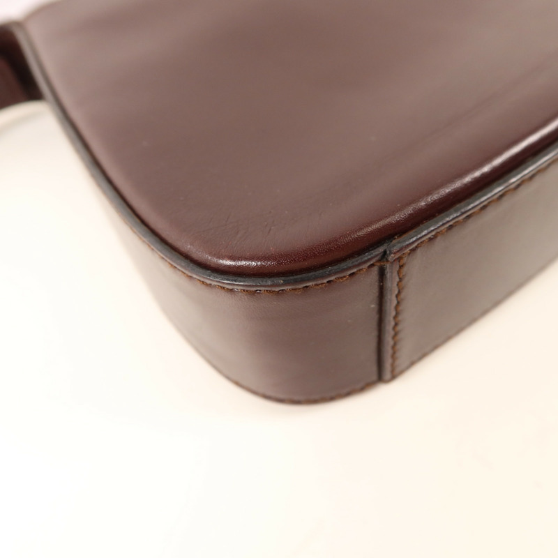 GUCCI 牛皮皮革Shoulder Bag銀扣肩背袋-16