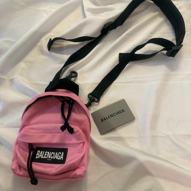 Balenciaga 粉色迷你背包-0