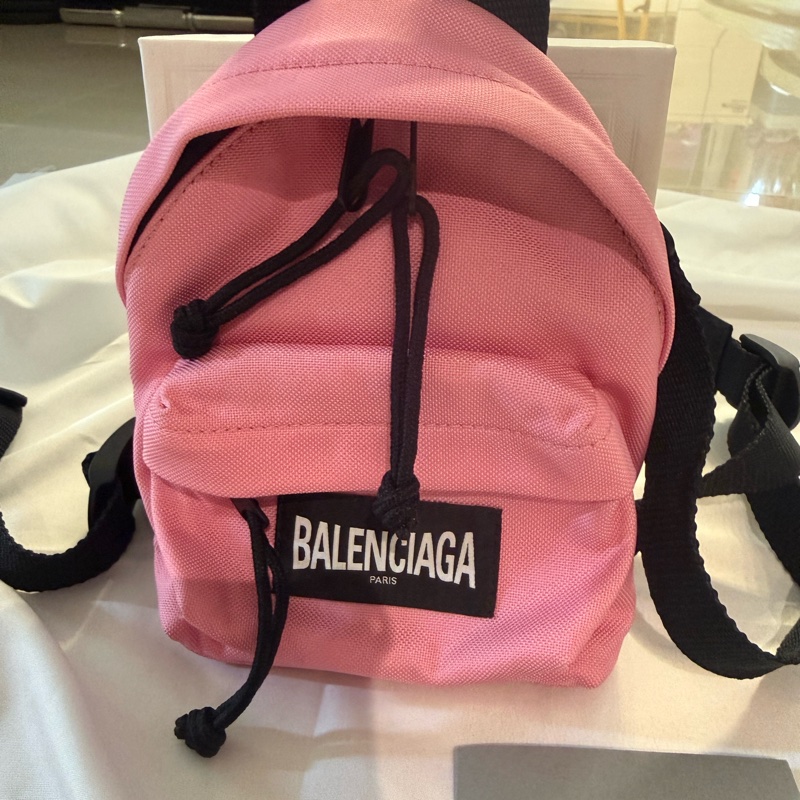 Balenciaga 粉色迷你背包-1
