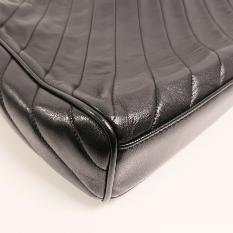 CHANEL 羊皮皮革Vintage Camera Bag金扣鏈帶肩背袋-11