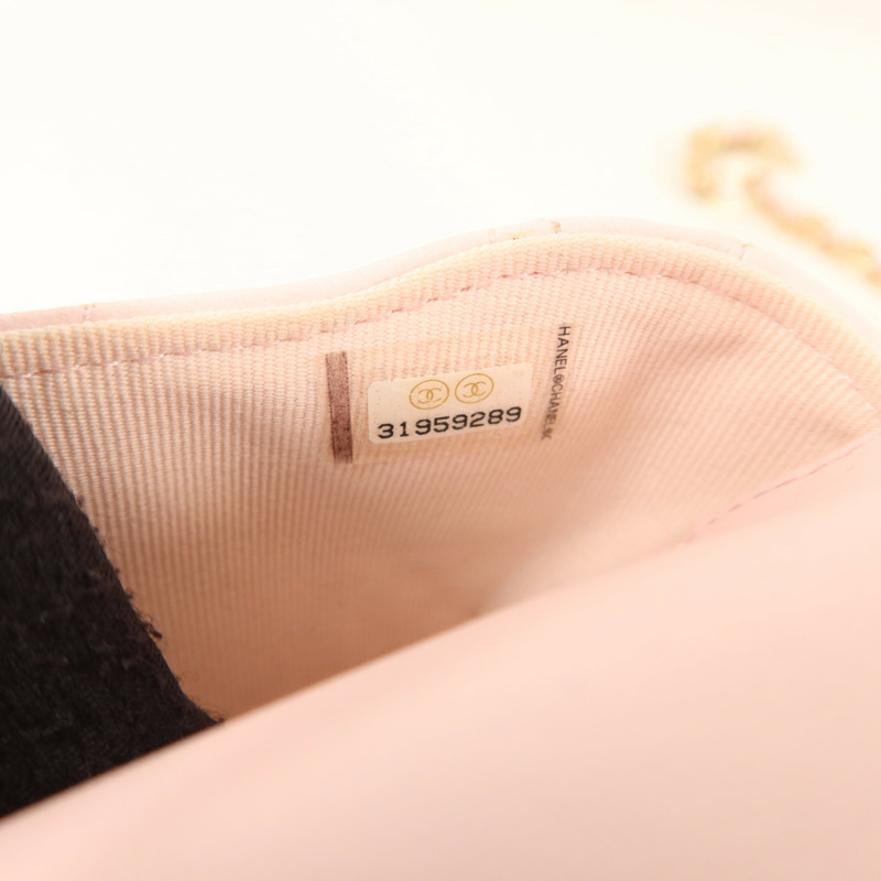 CHANEL 羊皮皮革Body Bag金扣鏈帶肩背袋-6