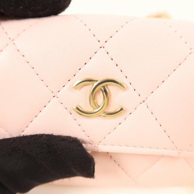 CHANEL 羊皮皮革Body Bag金扣鏈帶肩背袋-11