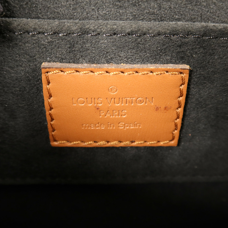 LOUIS VUITTON Monogram Reverse Mini Dauphine金扣肩背袋-5