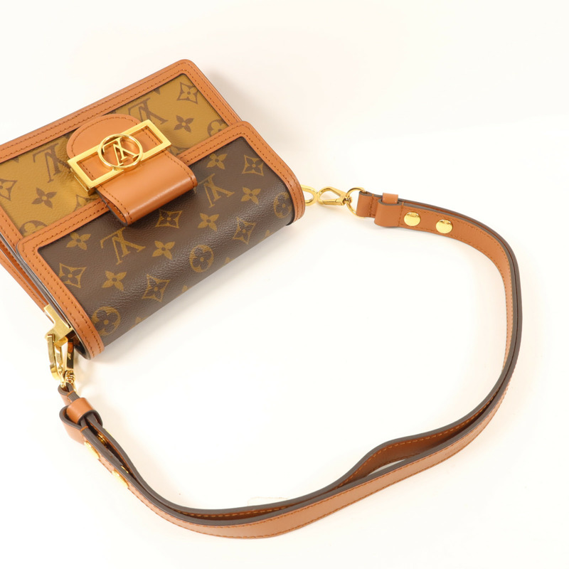 LOUIS VUITTON Monogram Reverse Mini Dauphine金扣肩背袋-6