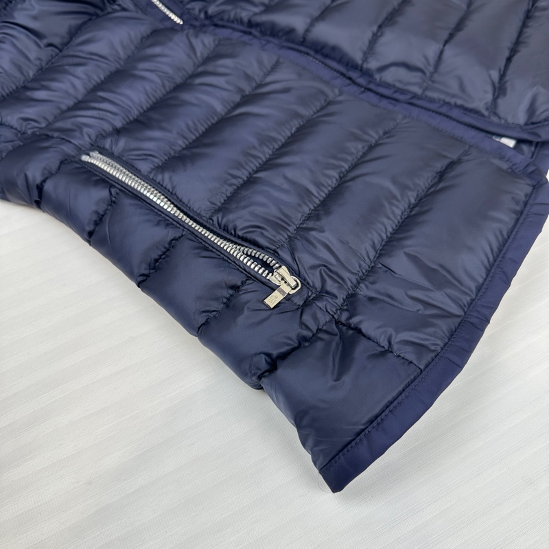 MONCLER 藍色連帽羽絨外套 兒童12碼（152cm）-3