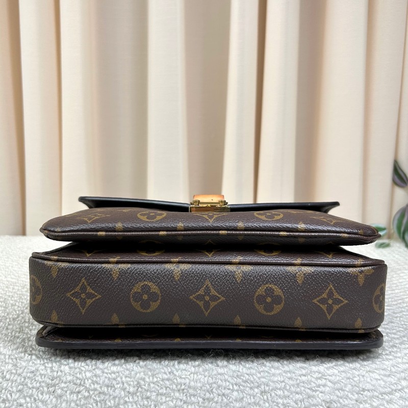 LV路易威登老花郵差包 經典Monogram配色 金色五金，肩帶可調節 單肩斜挎手提都ok 日常百搭容量實用-4