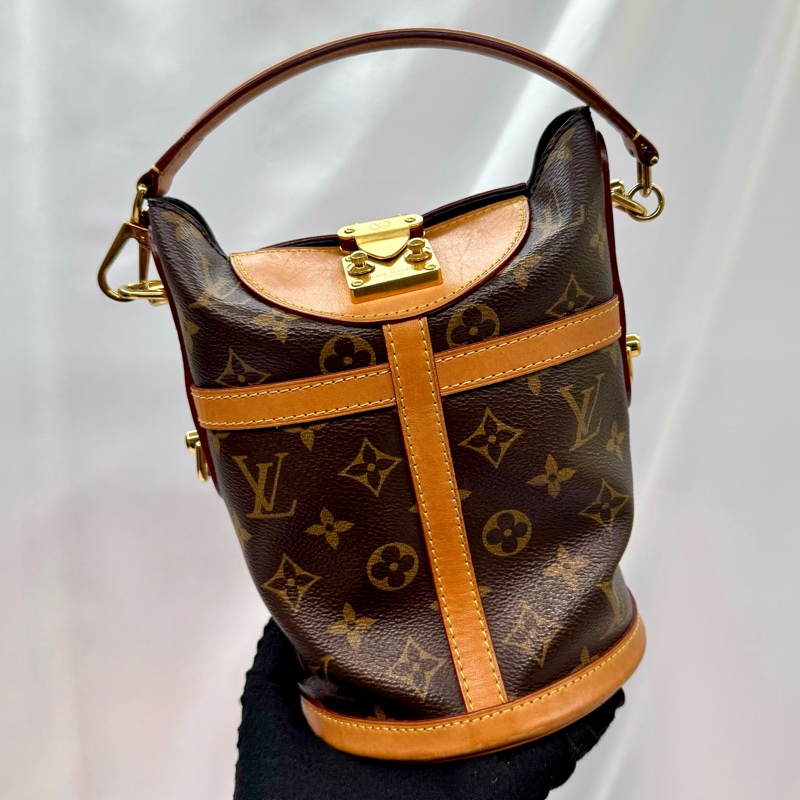 LOUIS VUITTON 路易威登 老花兩用水桶包 M43587-0