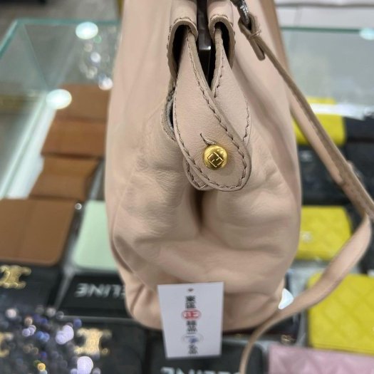 東區正精品㊣FENDI 8BN226 Peekaboo 中款粉膚色全皮銀釦躲貓貓手提包斜背包兩用包-5