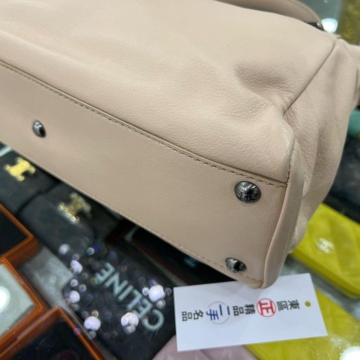 東區正精品㊣FENDI 8BN226 Peekaboo 中款粉膚色全皮銀釦躲貓貓手提包斜背包兩用包-6