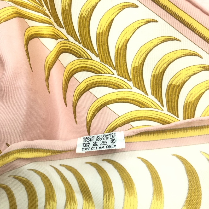 HERMÈS Tigre Royal王者的虎三角絲巾 XB949-15