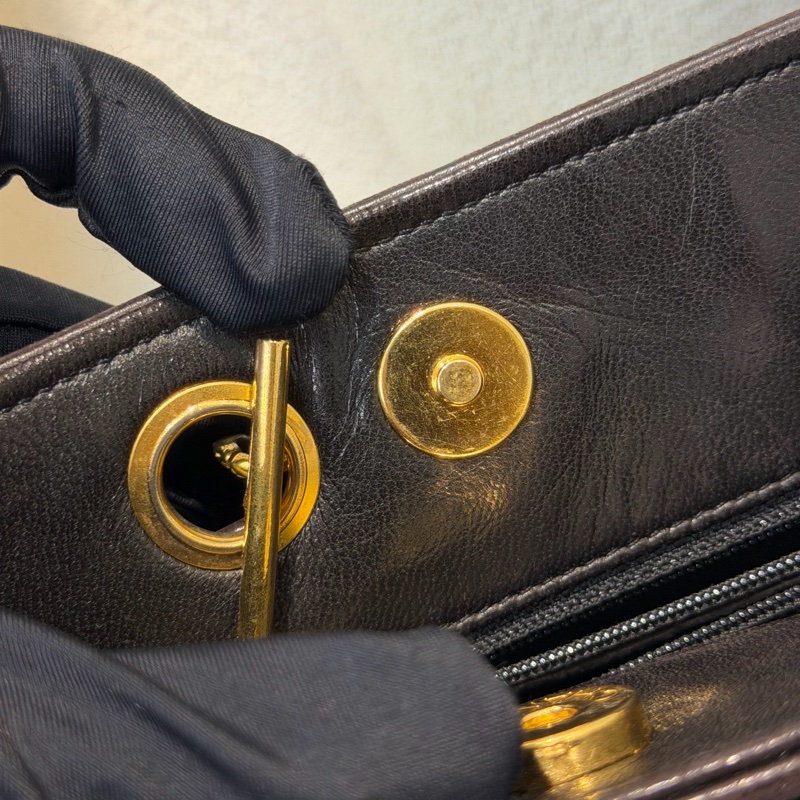 CHANEL 中古絲絨金球單肩包 XB574-22