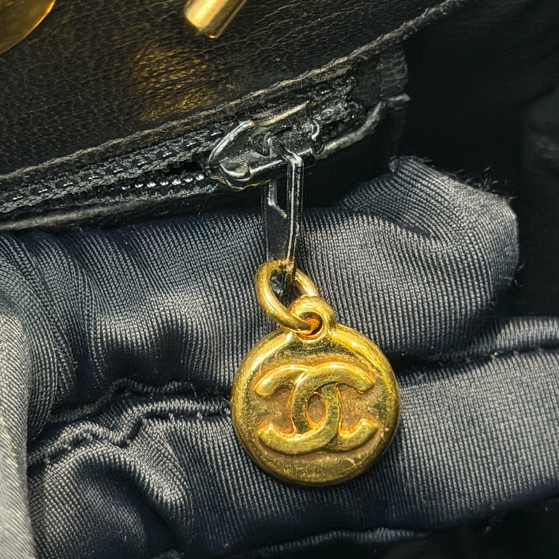 CHANEL 中古絲絨金球單肩包 XB574-24