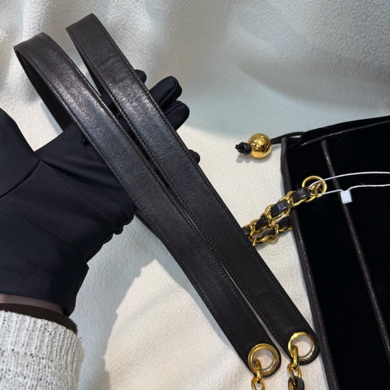 CHANEL 中古絲絨金球單肩包 XB574-32