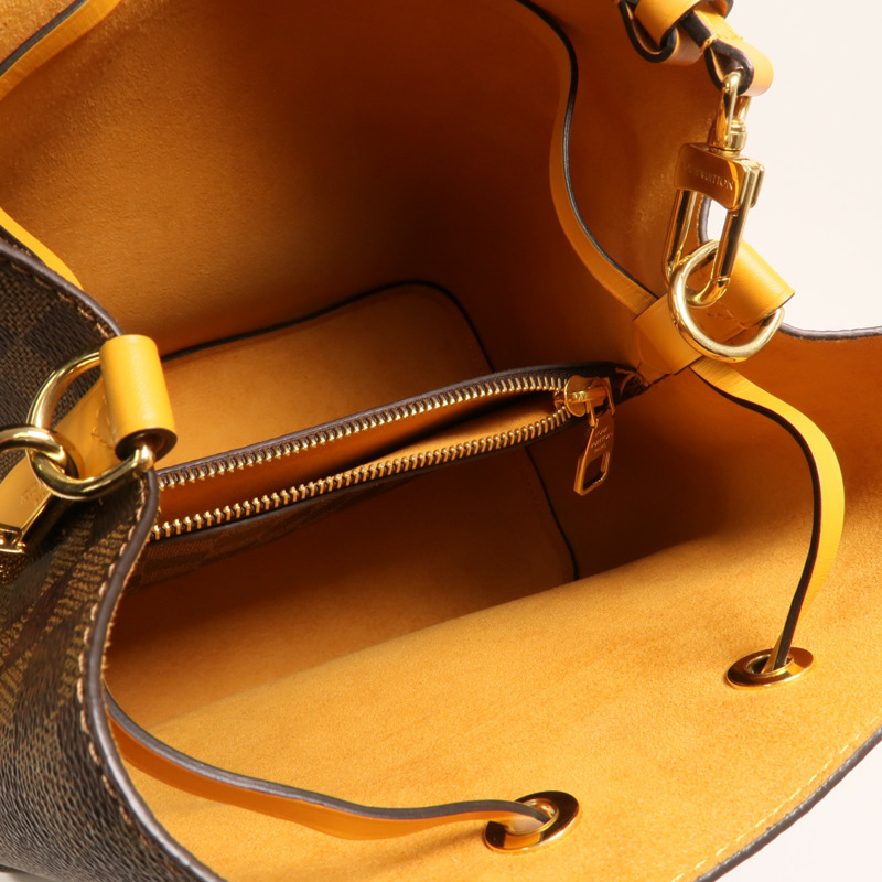 LOUIS VUITTON Damier NeoNoe MM金扣肩背袋-4