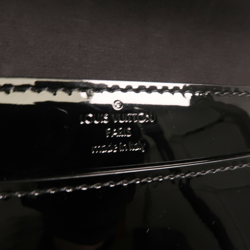 LOUIS VUITTON Monogram Vernis Louise EW金扣手拿包-5