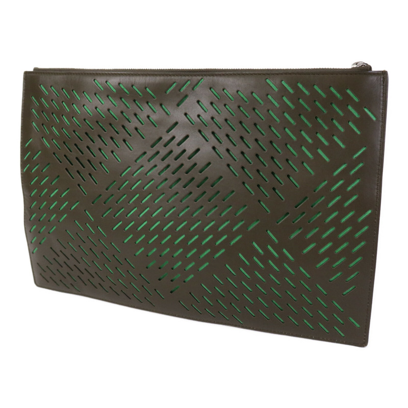 BOTTEGA VENETA 羊皮皮革Pouch銀扣手拿包-2