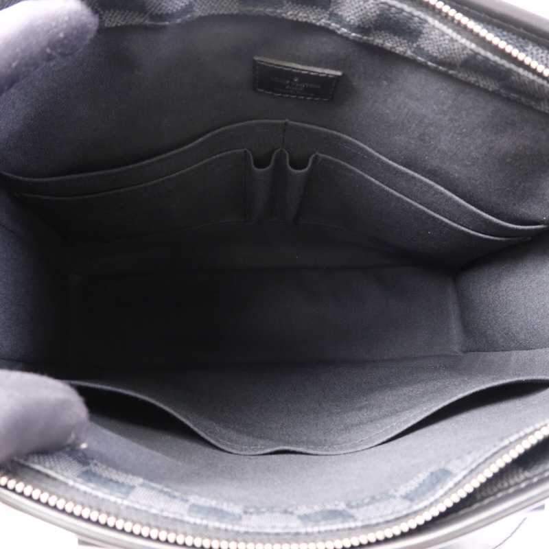 LOUIS VUITTON Damier Graphite Tadao MM銀扣手挽肩背兩用袋-4