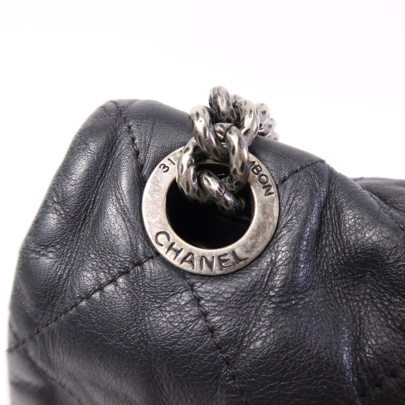 CHANEL 牛皮皮革Chain Shoulder銀扣鏈帶肩背袋-13