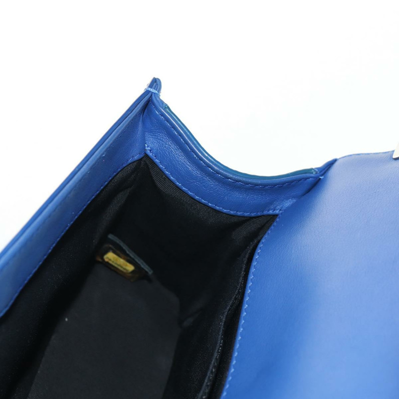 【日本直送】香奈兒 (CHANEL) Boy Chanel 鏈條肩背包，漆皮藍色，銀色雙C標誌，正品編號 146082SAM-23