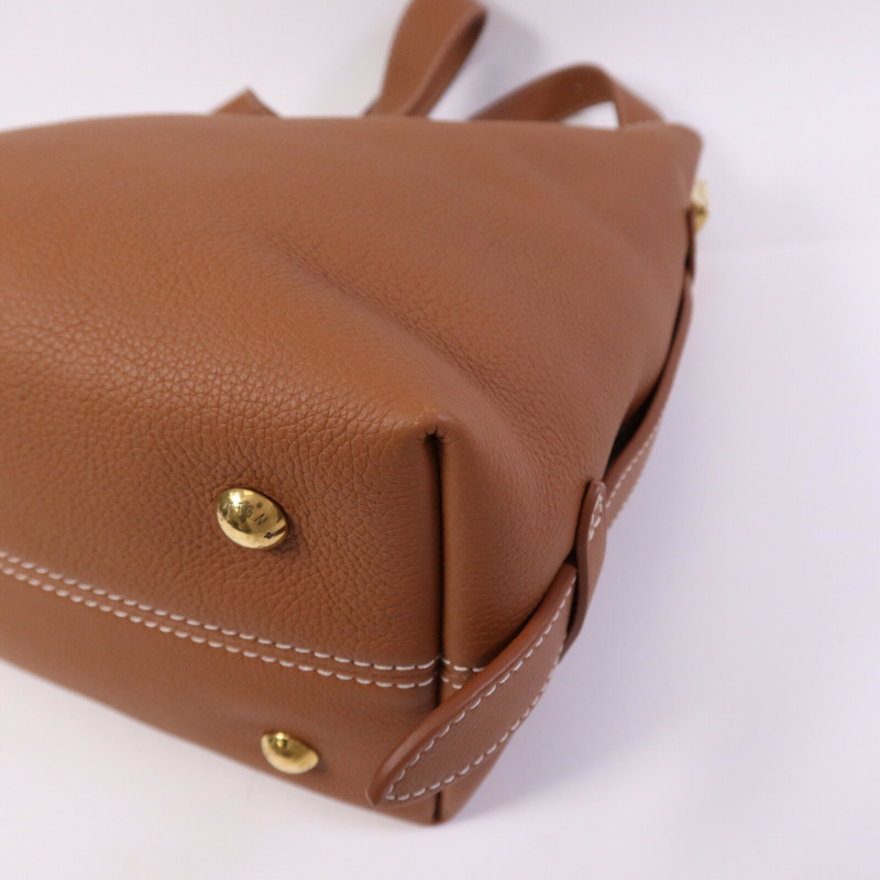 LOUIS VUITTON 牛皮皮革Low Key Hobo PM金扣肩背袋-12