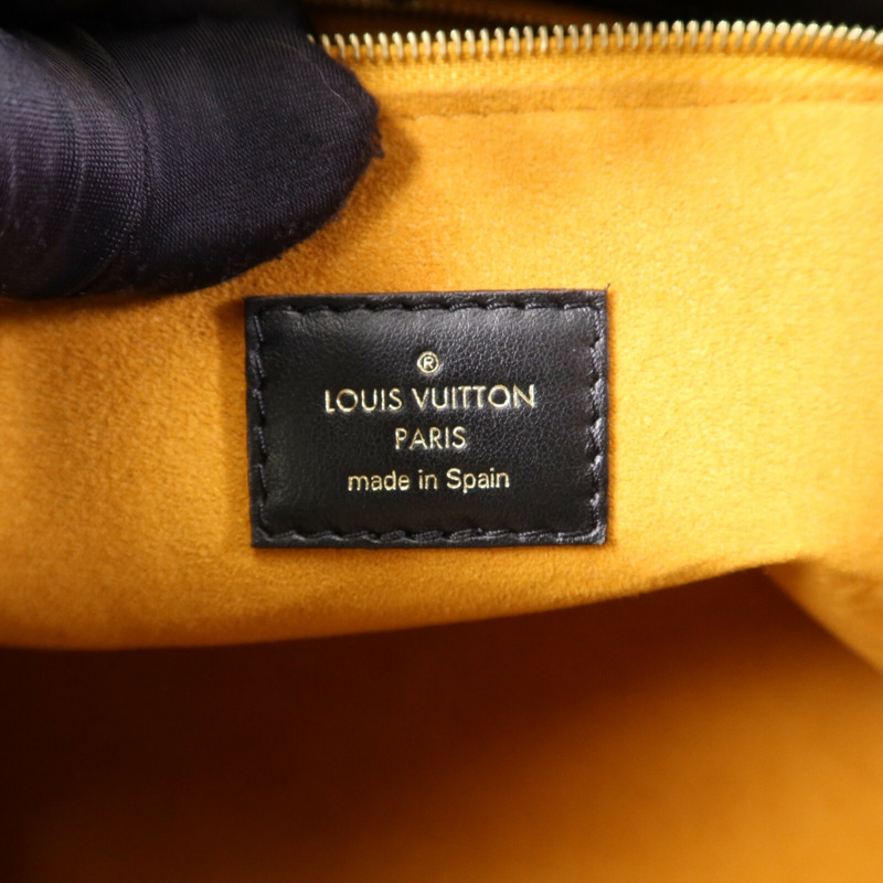 LOUIS VUITTON 牛皮皮革On My Side MM金扣手挽肩背兩用袋-5