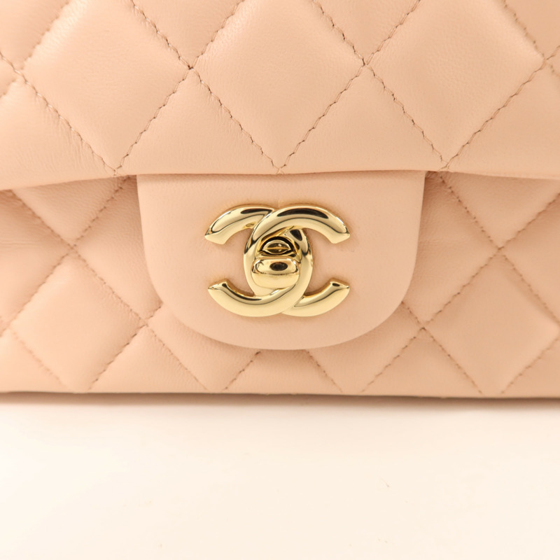CHANEL 牛皮皮革Mini Classic 20金扣鏈帶肩背袋-9