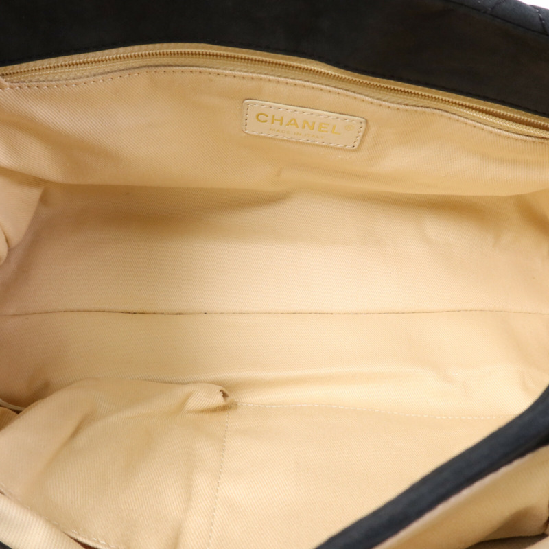 CHANEL 牛皮皮革Chic Qoilt Accordion Flap Bag金扣鏈帶肩背袋-4