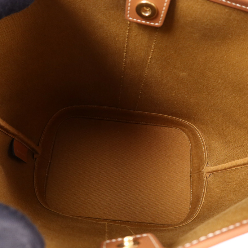 CELINE 塗層帆布Triomphe Bucket Small金扣肩背袋-4