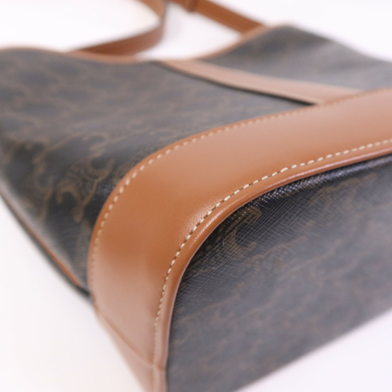 CELINE 塗層帆布Triomphe Bucket Small金扣肩背袋-13