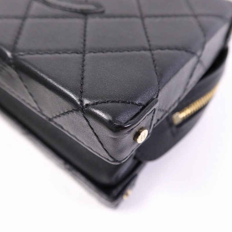 CHANEL 牛皮皮革Vanity Case金扣手挽肩背兩用袋-11