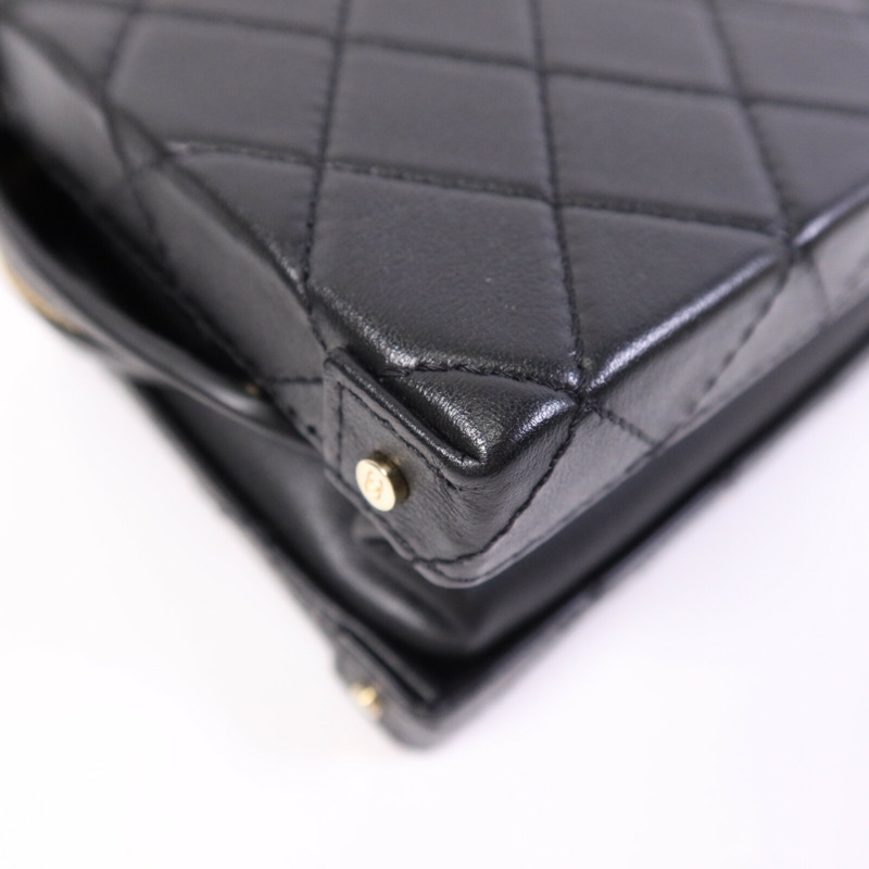 CHANEL 牛皮皮革Vanity Case金扣手挽肩背兩用袋-14