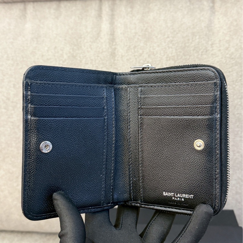 YSL黑色魚子醬錢包-2
