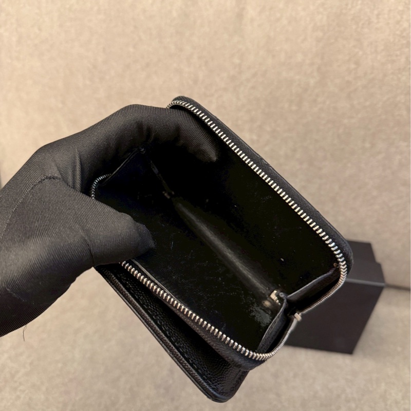 YSL黑色魚子醬錢包-6