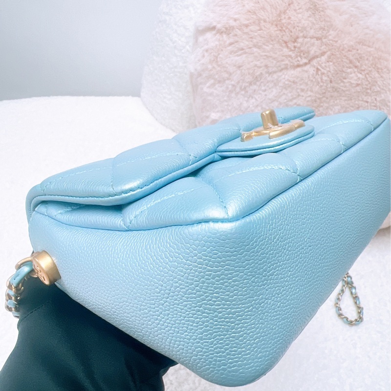 Chanel 21k 人魚珠光藍 翻蓋斜挎包-3